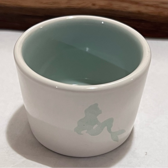 Rae Dunn Disney Princess Set of 4 Ceramic Measuring Cups - Picture 17 of 17